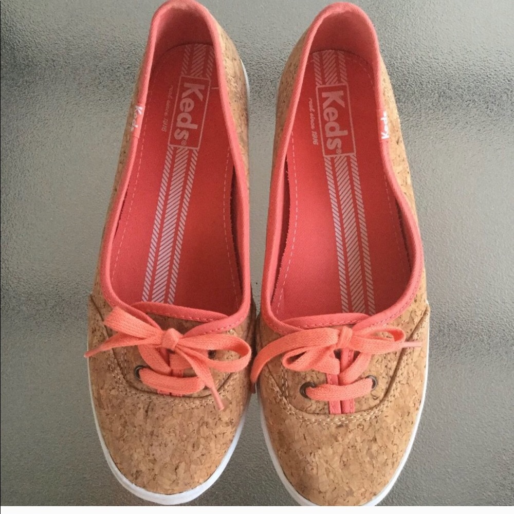 Keds Womens Teacup Cork Sneakers Sz 7.5 EUC